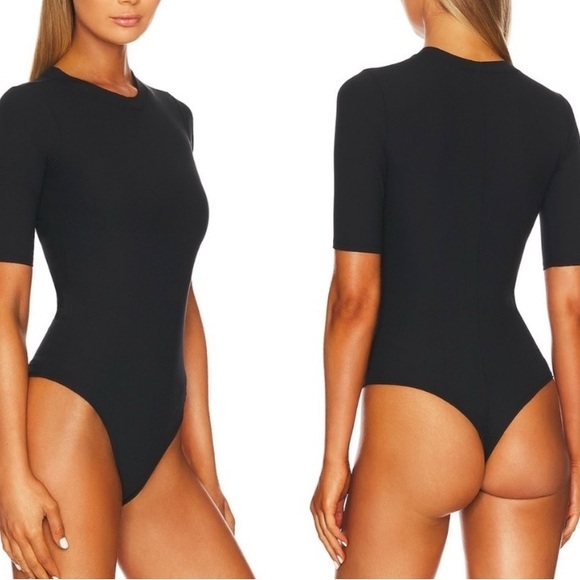 SPANX Suit Yourself Rib-Knit Short Sleeve Crewneck Bodysuit Size Small NEW - Picture 5 of 7